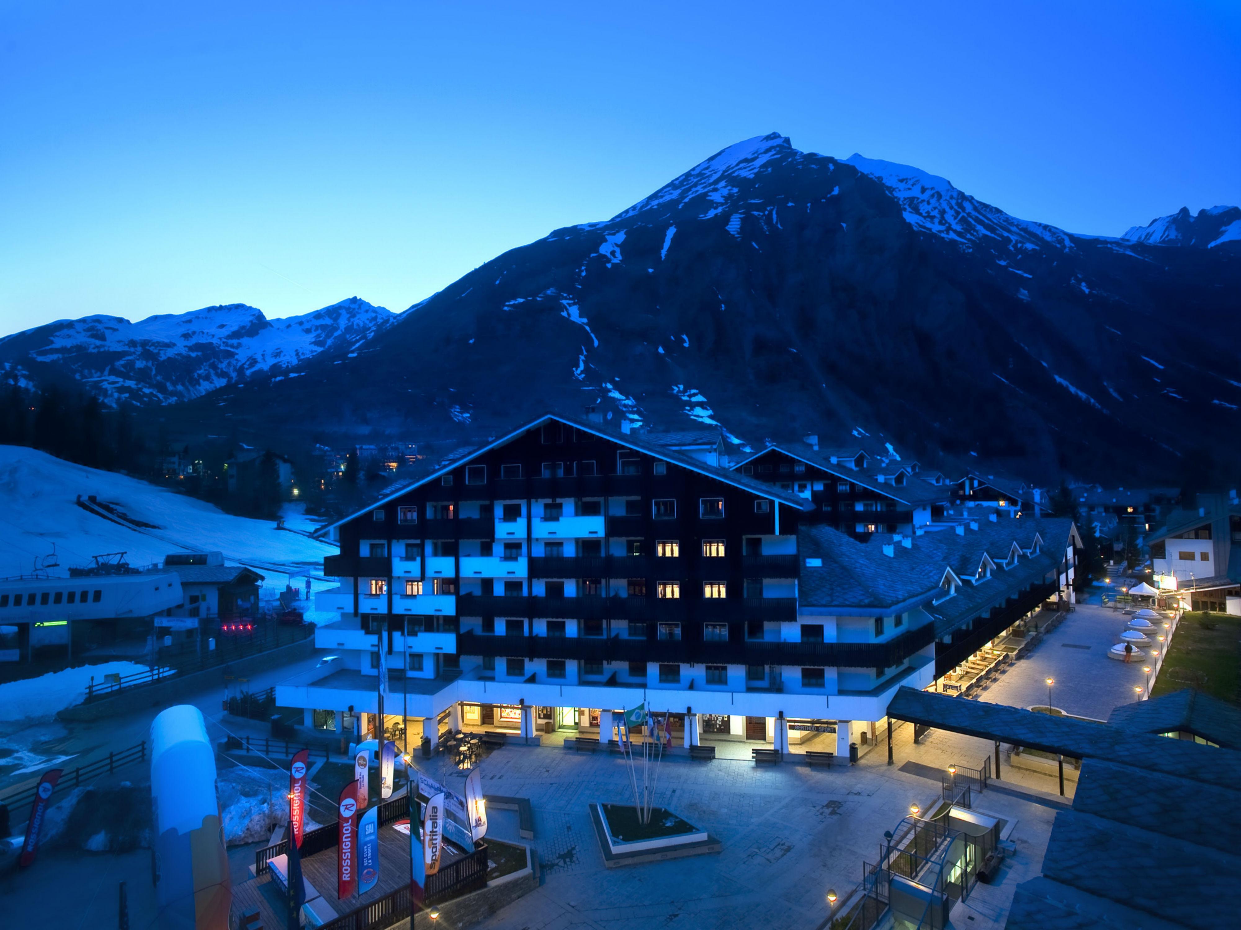 Th La Thuile - Planibel Hotel Ngoại thất bức ảnh
