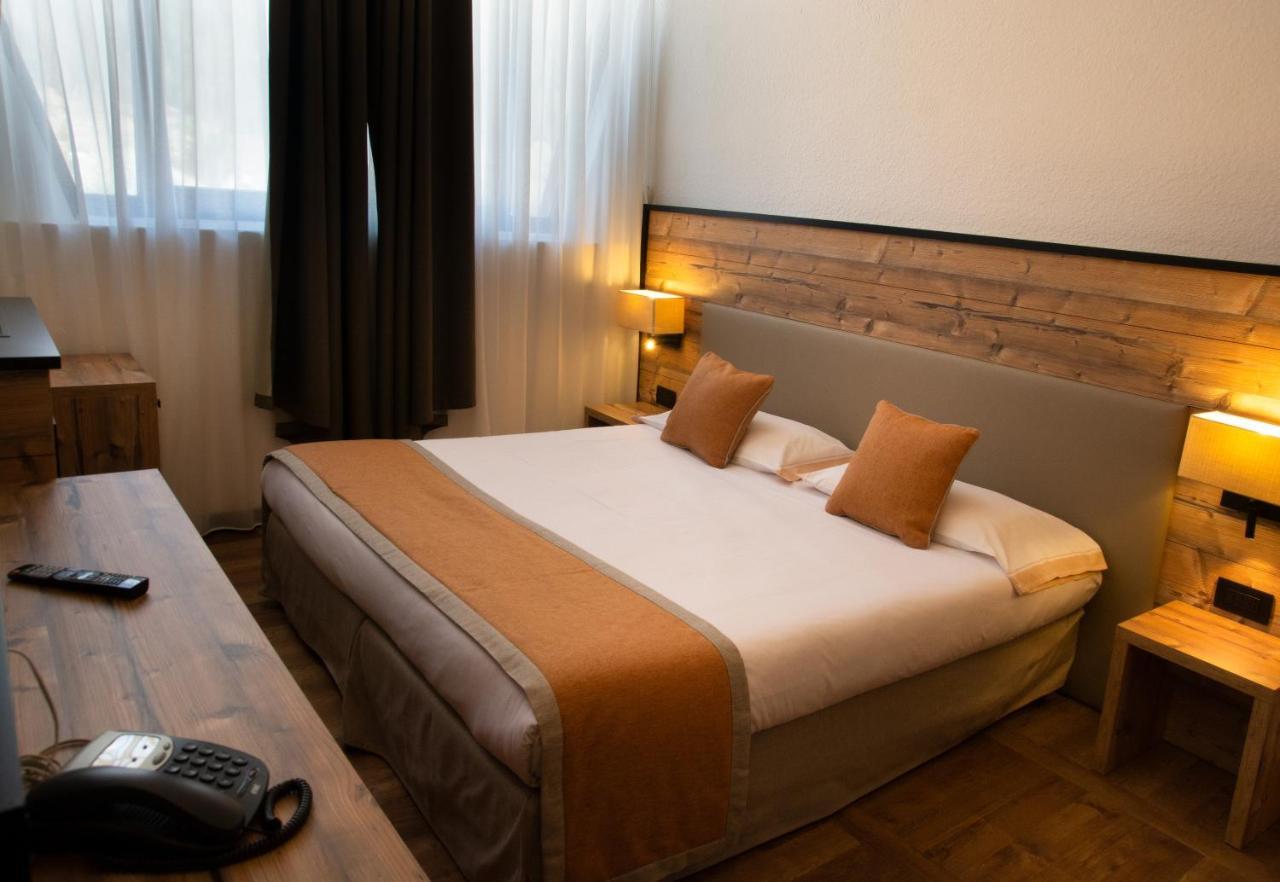 Th La Thuile - Planibel Hotel Ngoại thất bức ảnh